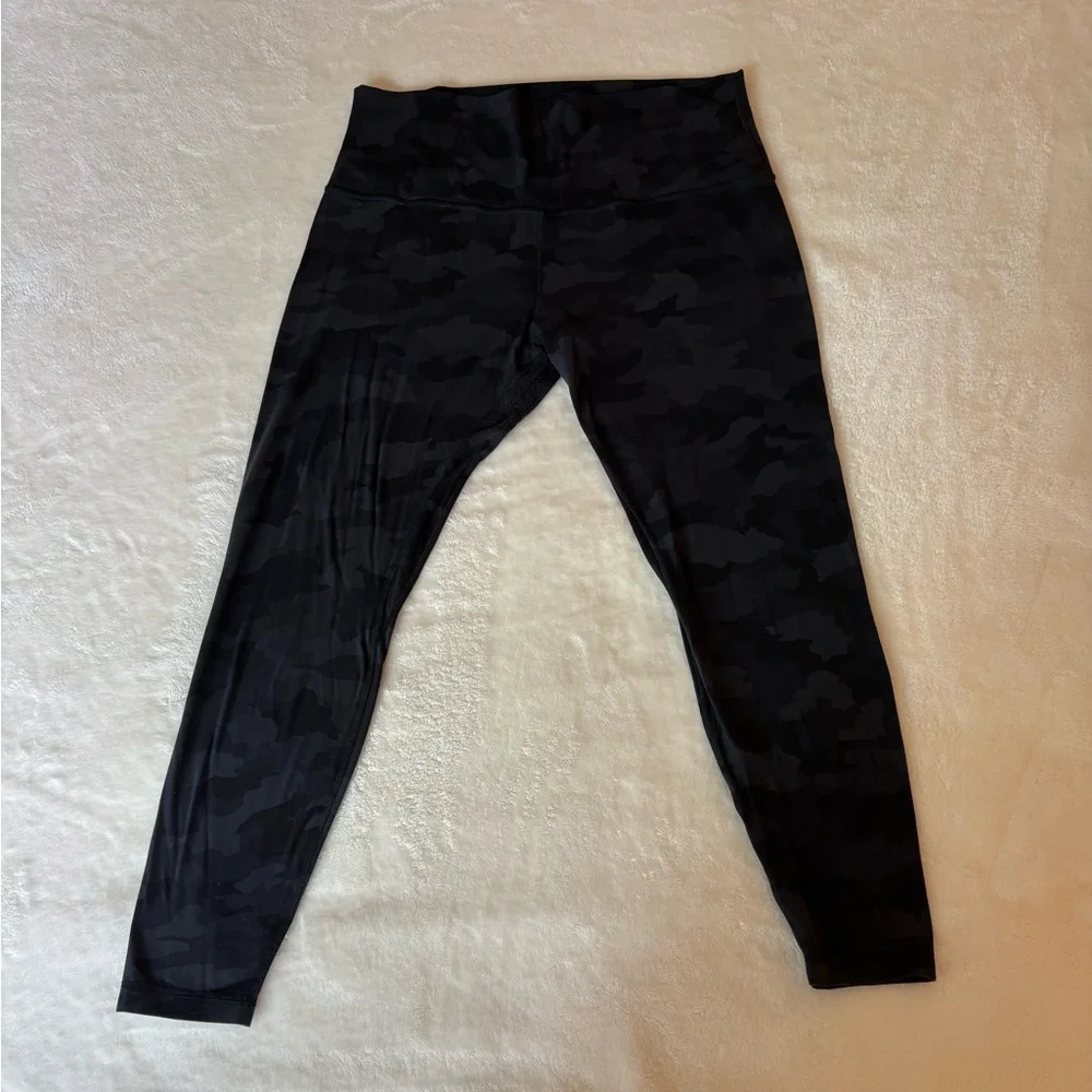 Lululemon Align Super High-Rise Pant 28” - Picture 3 of 8